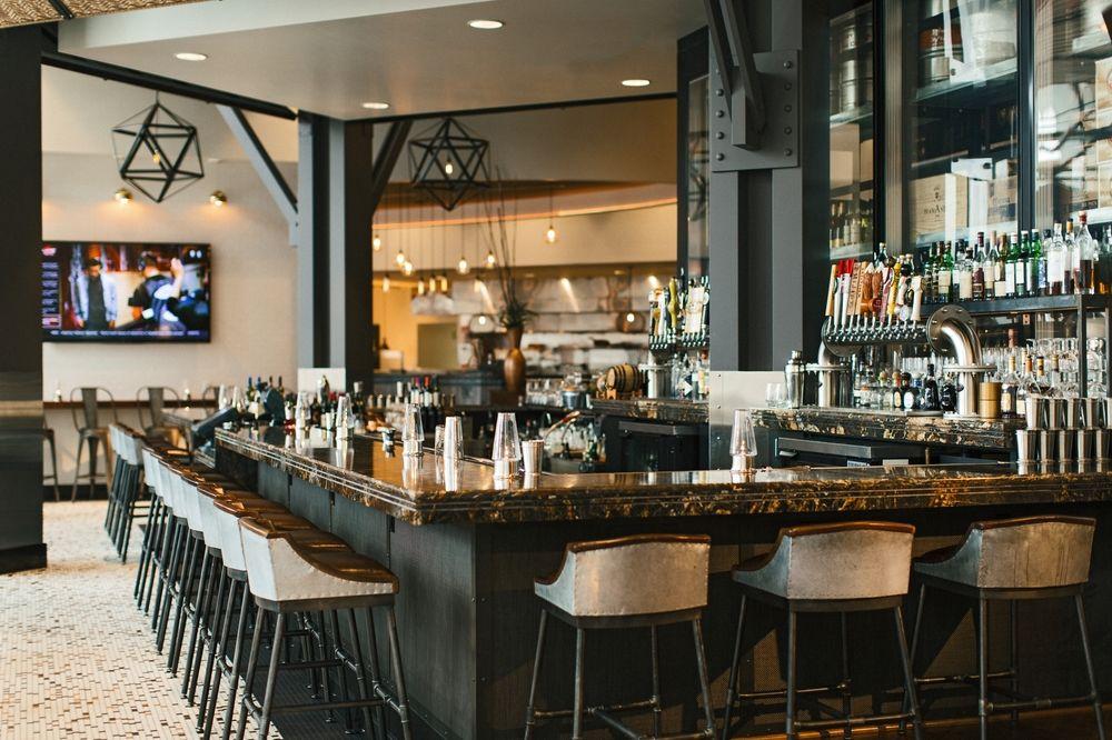 Renaissance Allentown Hotel Bagian luar foto