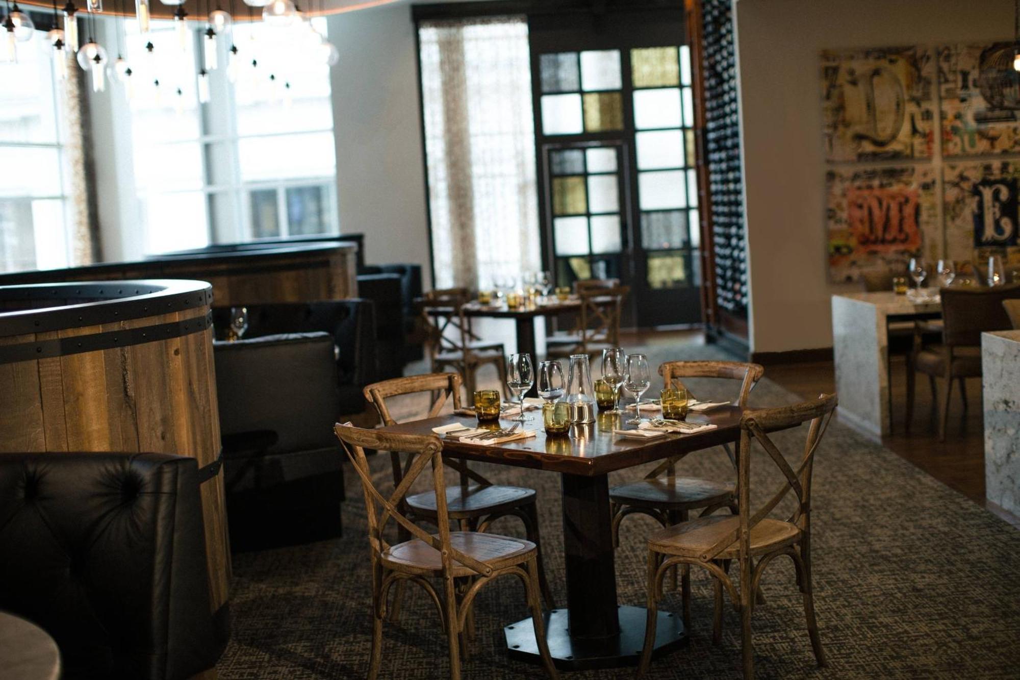 Renaissance Allentown Hotel Bagian luar foto