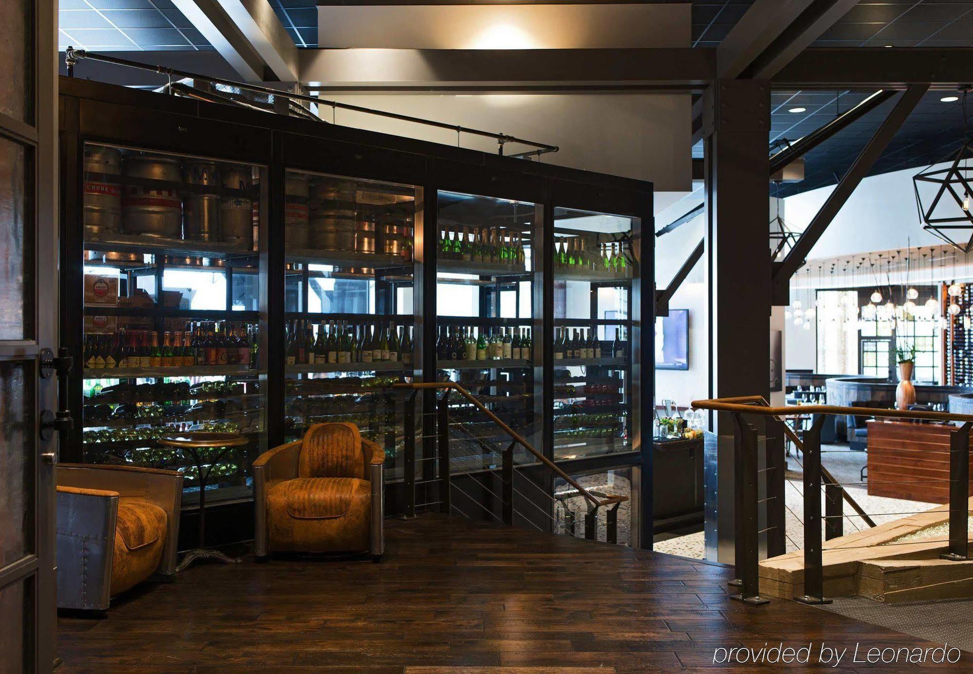 Renaissance Allentown Hotel Bagian luar foto