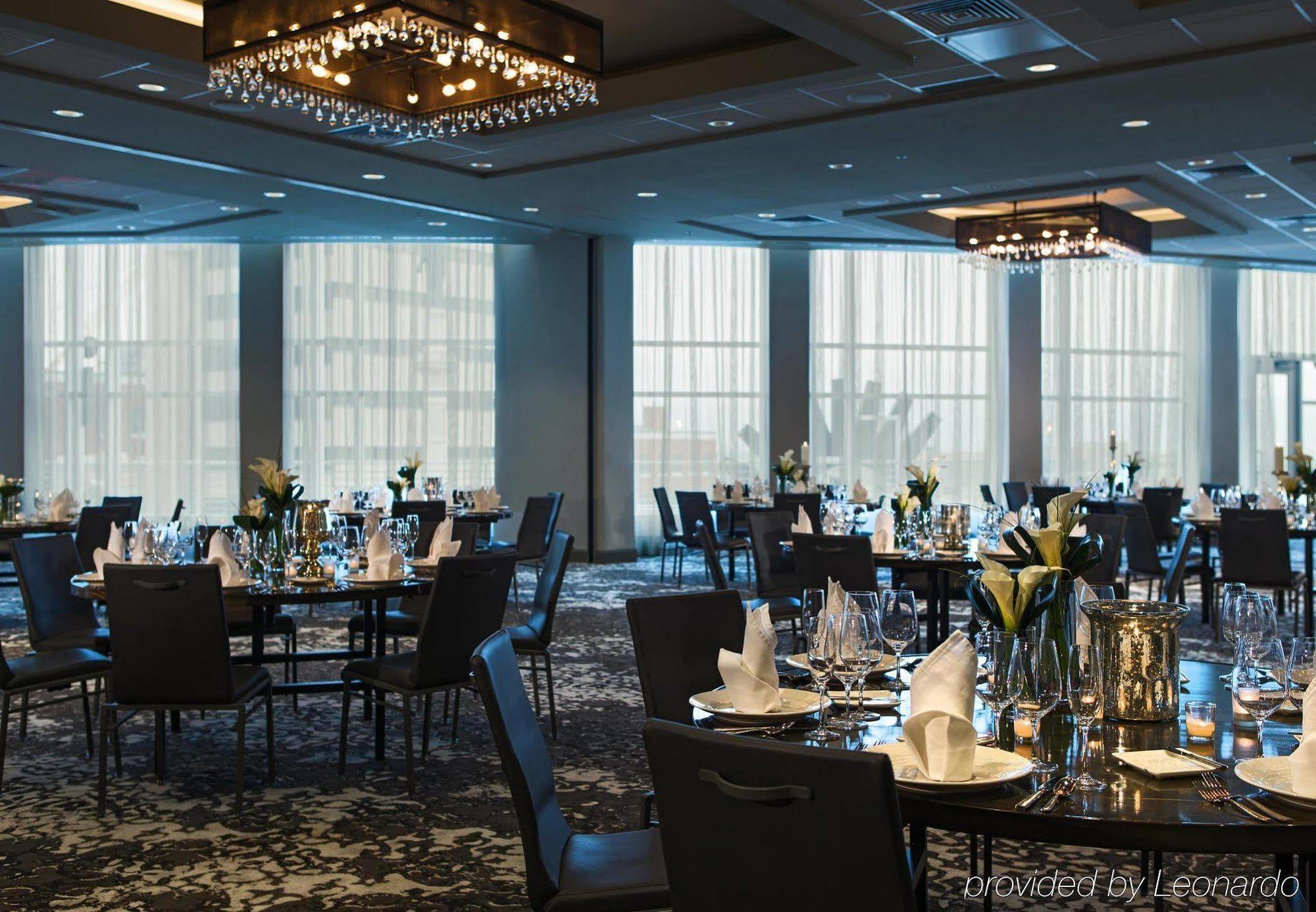 Renaissance Allentown Hotel Bagian luar foto